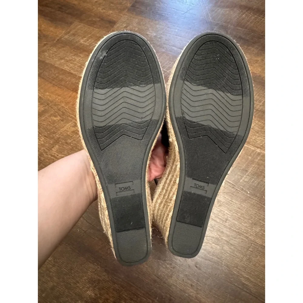 TOMS Women's 7.5 Black Espadrille Wedge Sandals Ankle Strap
